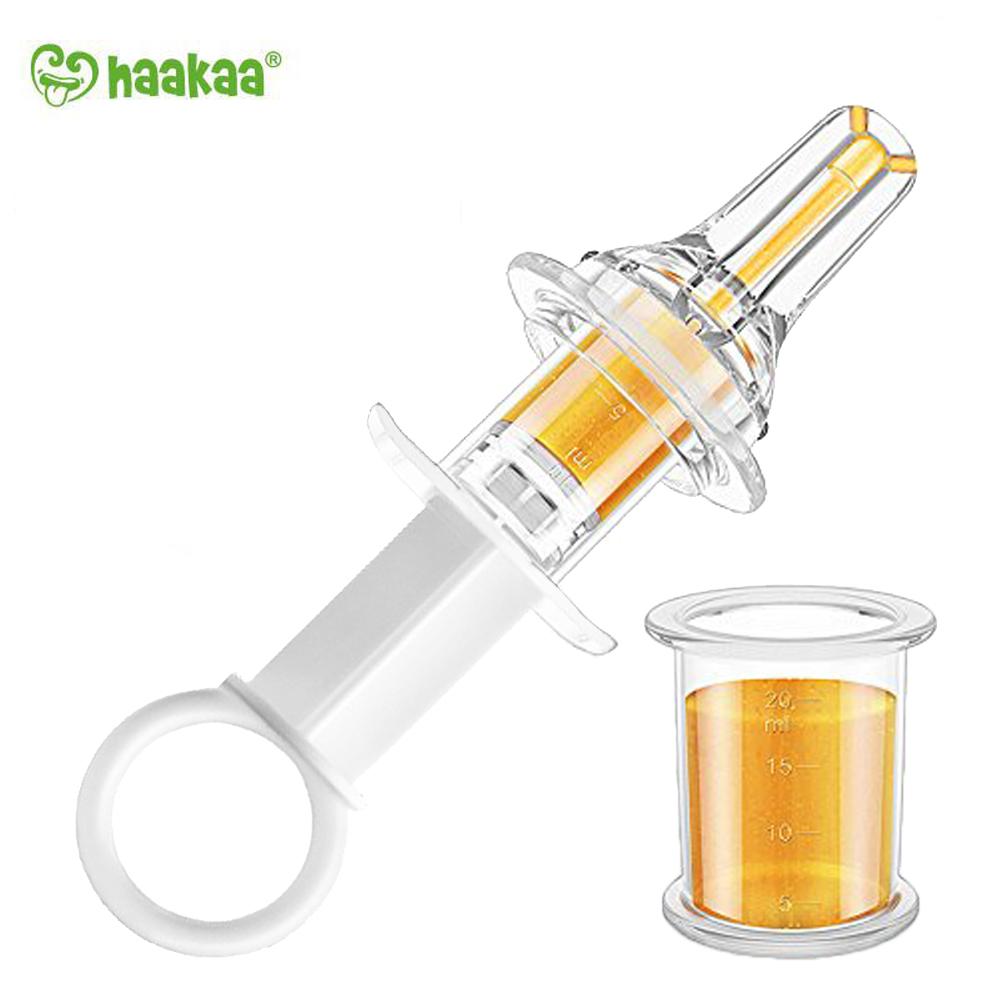 Oral Feeding Syringe by Haakaa